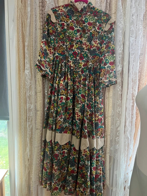 The most incredible vintage handmade prairie dress