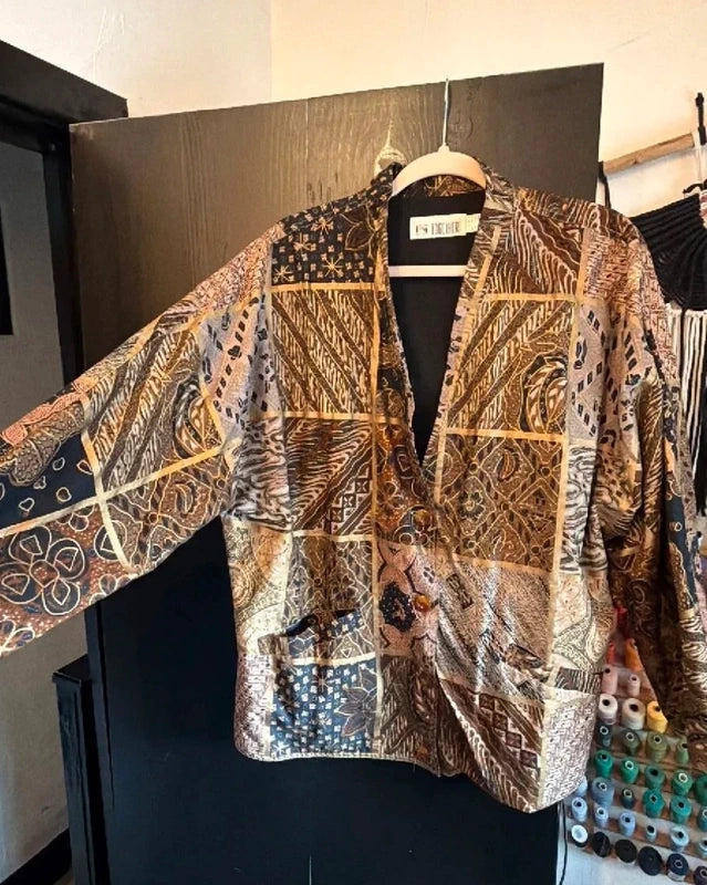Together! Vintage patchwork print cotton batwing jacket
