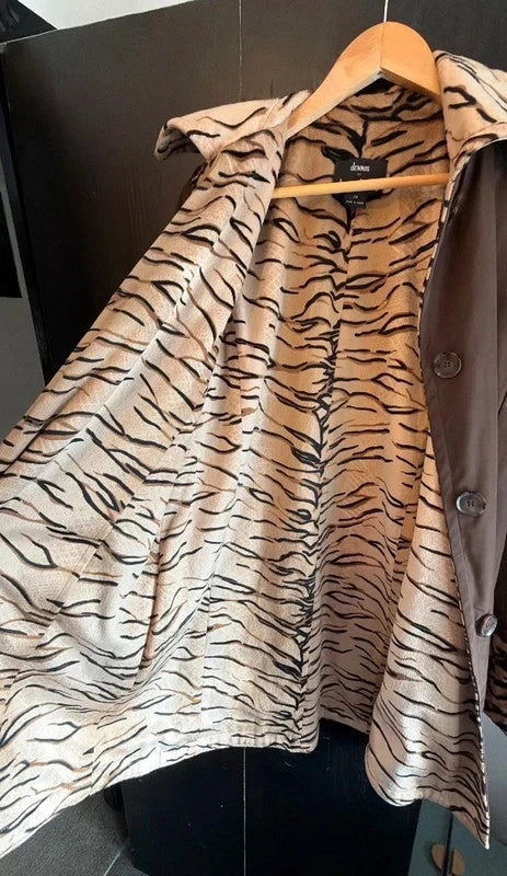 Dennis by Dennis Basso rare vintage reversible tiger print coat