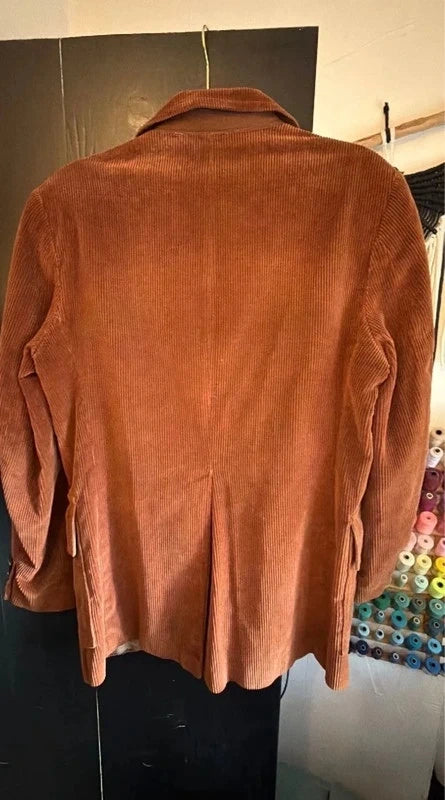 Vintage Czechoslovakian Corduroy brown blazer with detailed button pockets