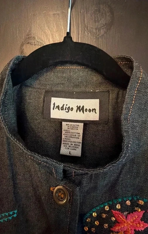 Incredible vintage Indigo Moon all over embroidered longline denim jacket