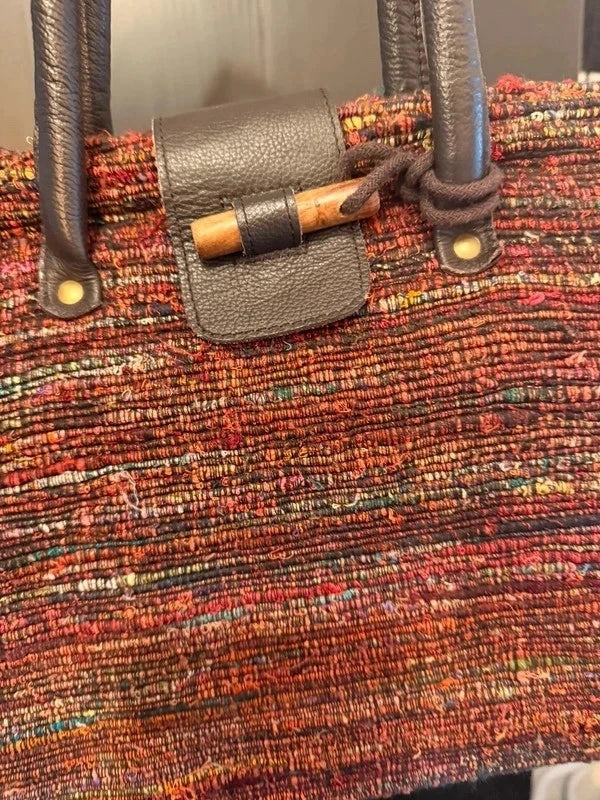 Vintage EAST woven boho handbag