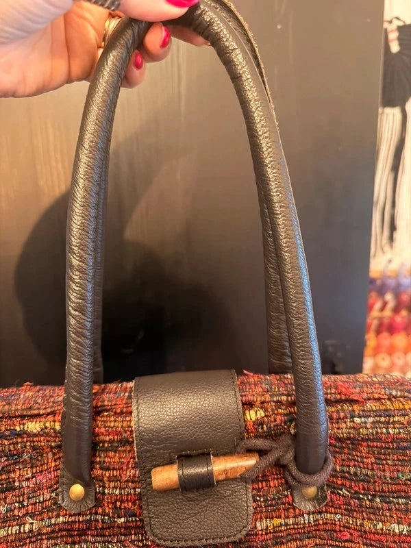 Vintage EAST woven boho handbag