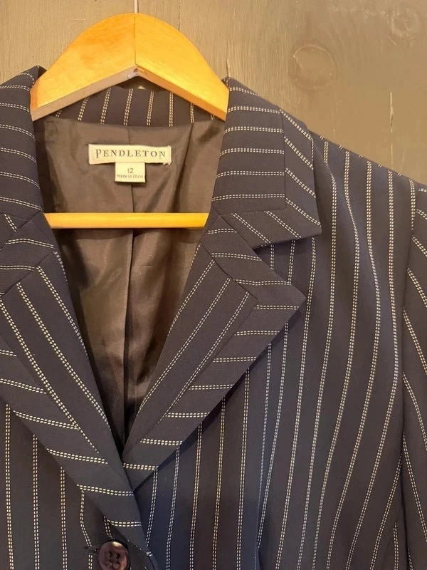 Stunning Pendleton pinstripe blazer