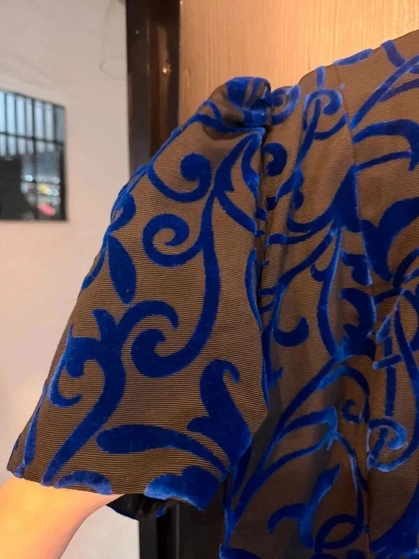 Vintage 80s jacquard bright blue and black velvet peplum short sleeve blazer