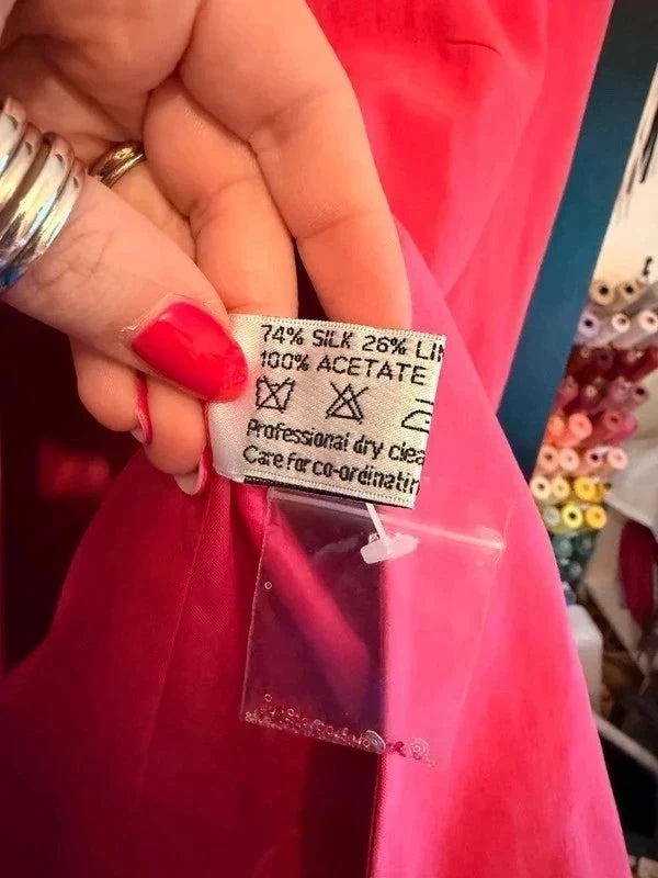 Incredible Y2K beaded bright pink silk blazer jacket