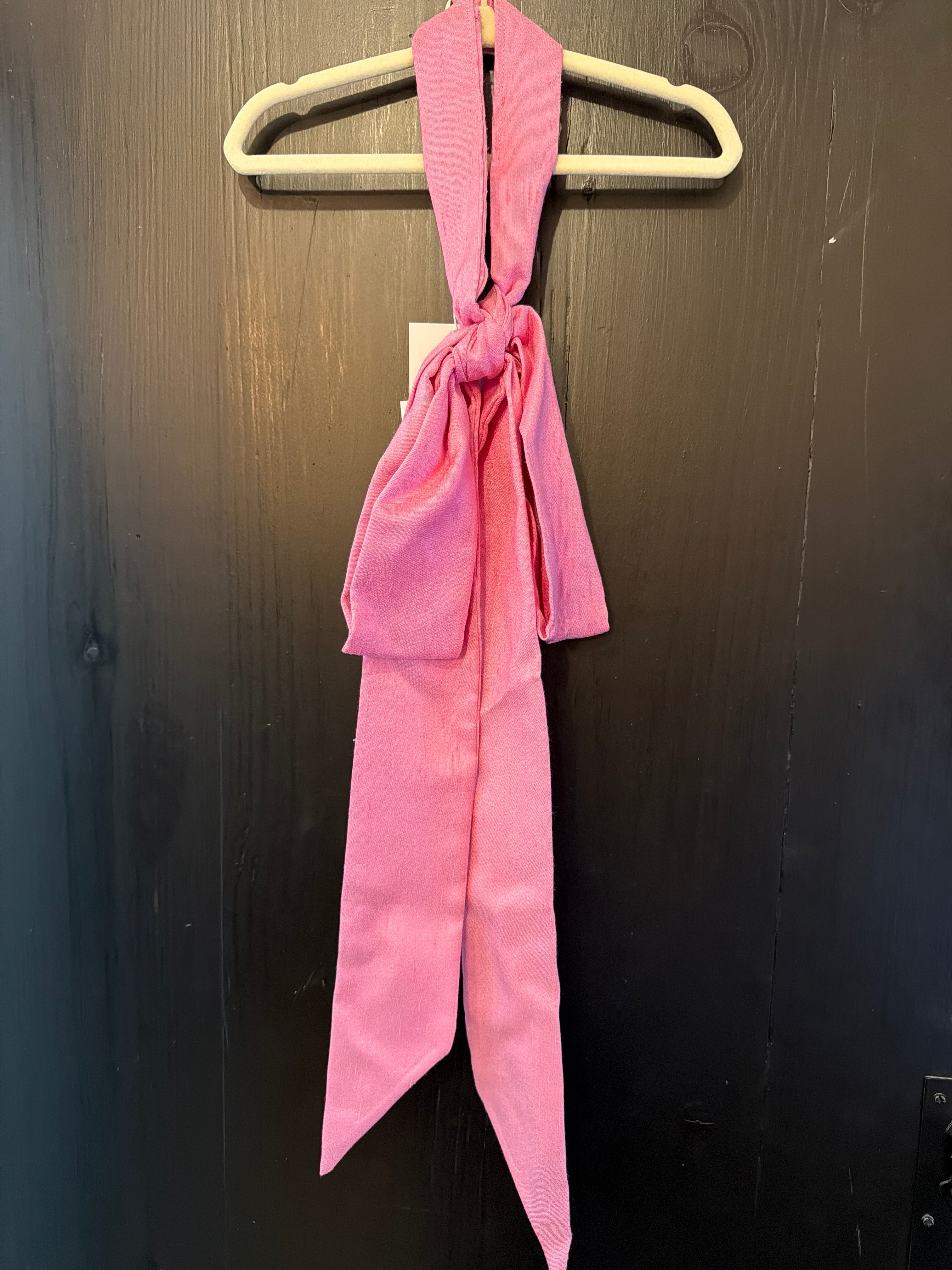 Vintage Pink Silk Pussybow Tie Collar