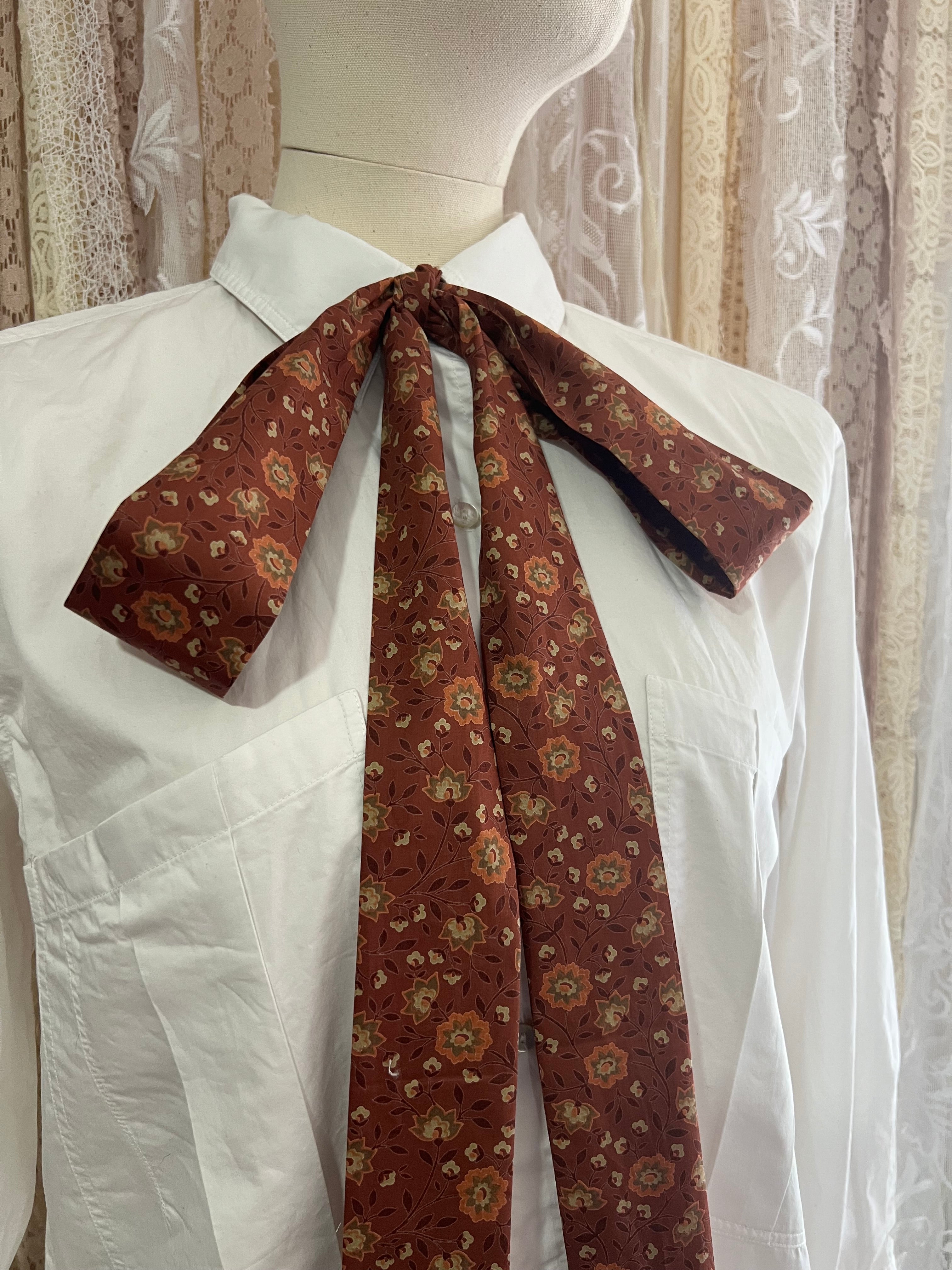 Terracotta Floral Lawn Cotton Pussybow Tie Collar