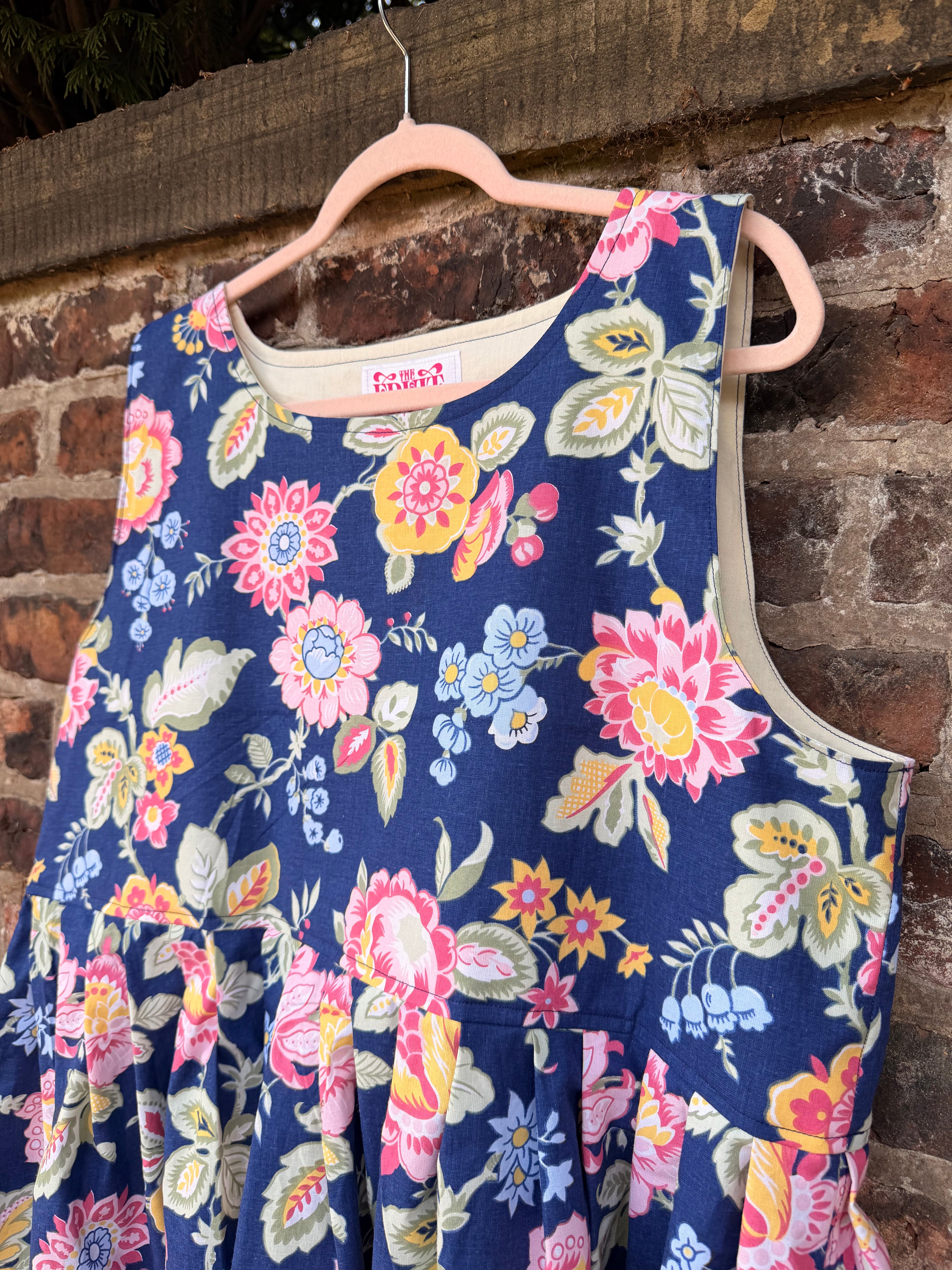 Chloe Sleeveless Smock Dress