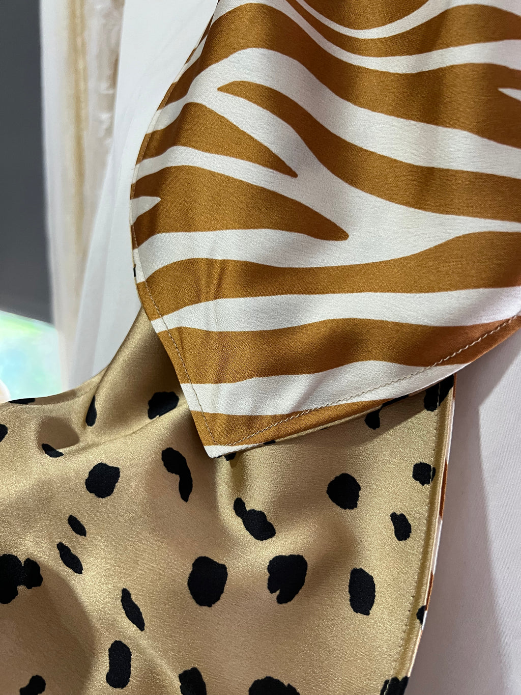 Animal Print Reversible Cravat