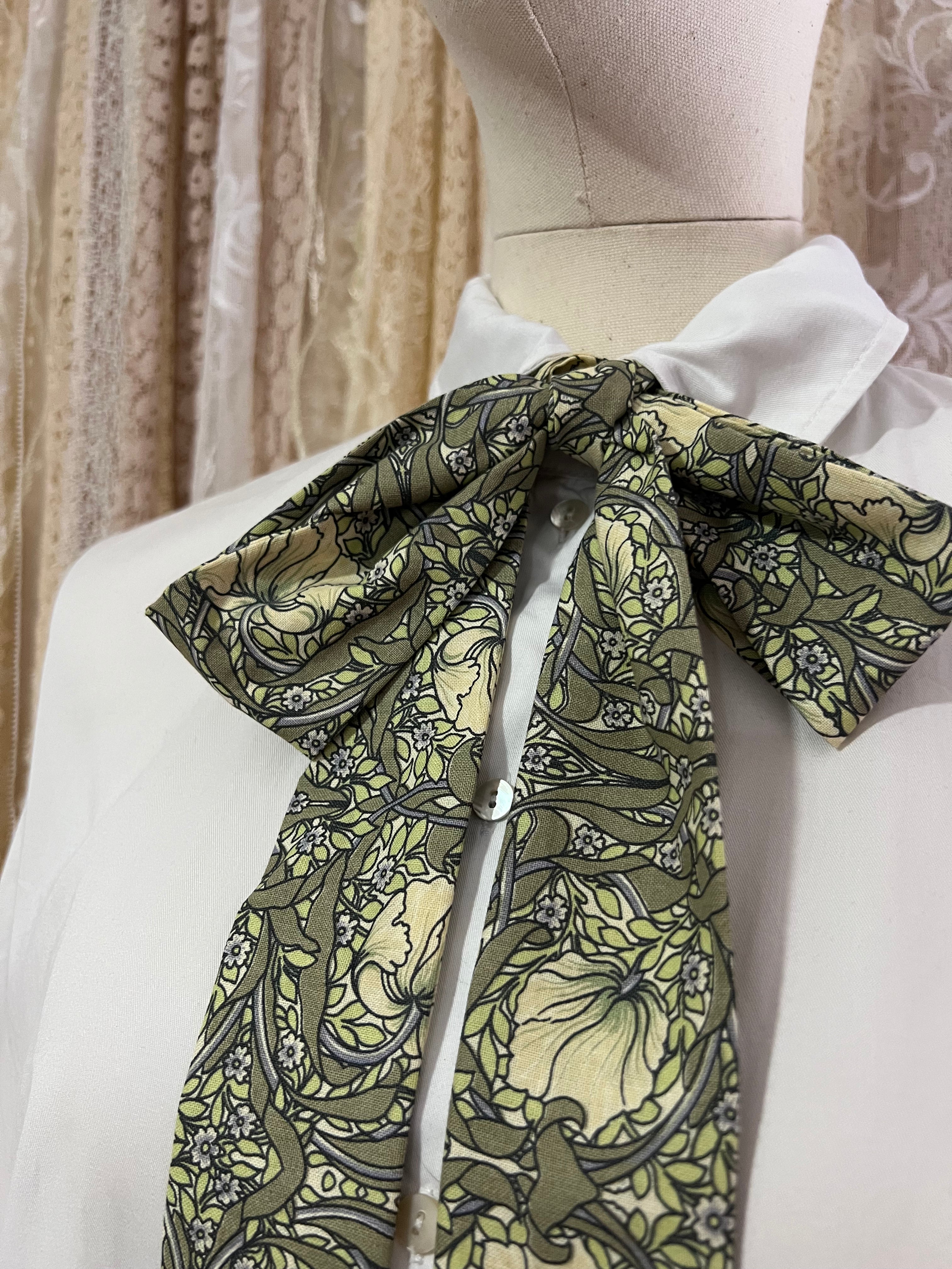Pimpernel Green Floral Pussybow Tie Collar