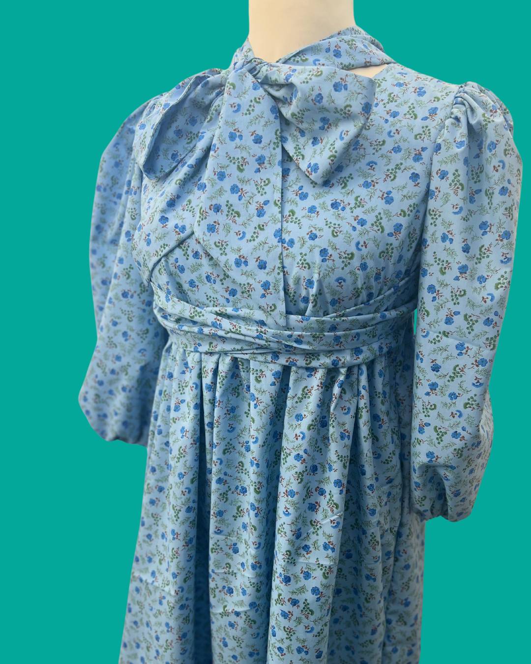Baby Blue Vintage Ditsy Floral Multi-Way Puff Sleeve Dress - M