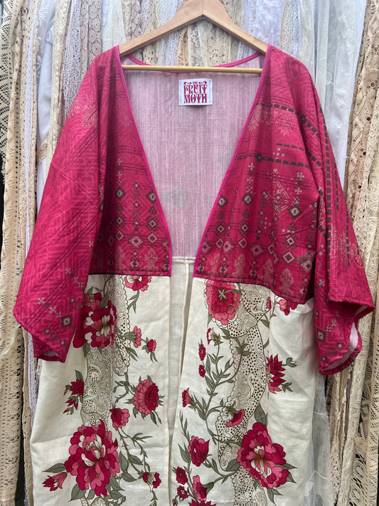 'Cassie' 70s Floral and Fuchsia Pink Duster Coat