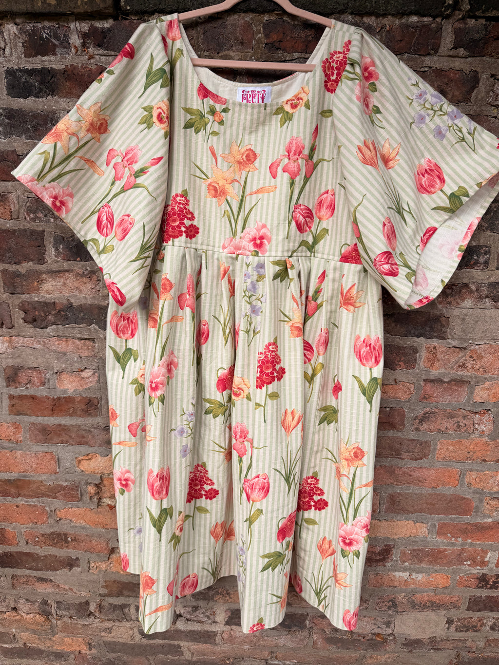 Lynette Angel Sleeve Maxi Dress (UK size 14-20)