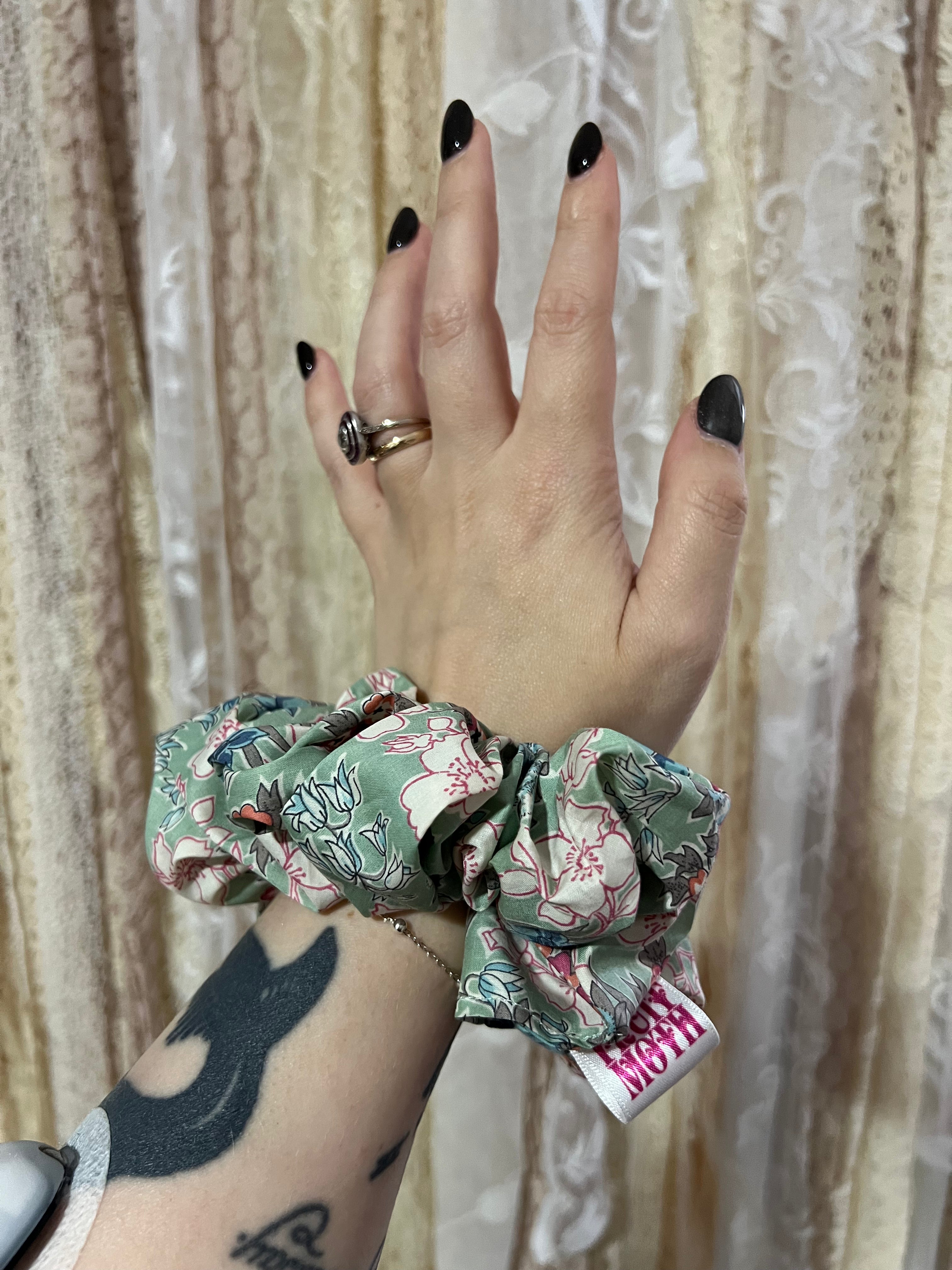 Mint Bunches Scrunchie