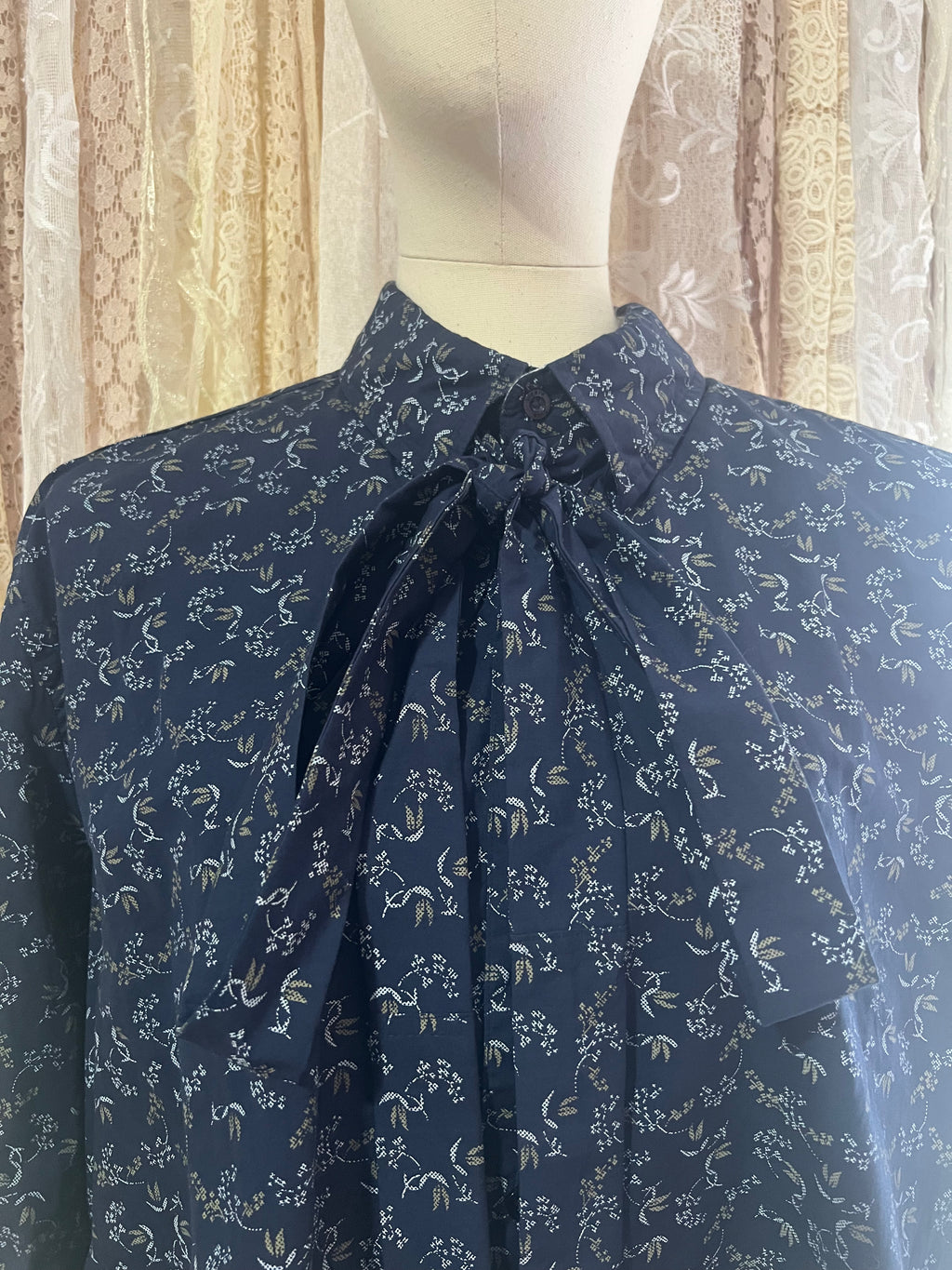 Reworked Pussybow Collar Cropped Blouse in Navy Tapestry Floral - XXL