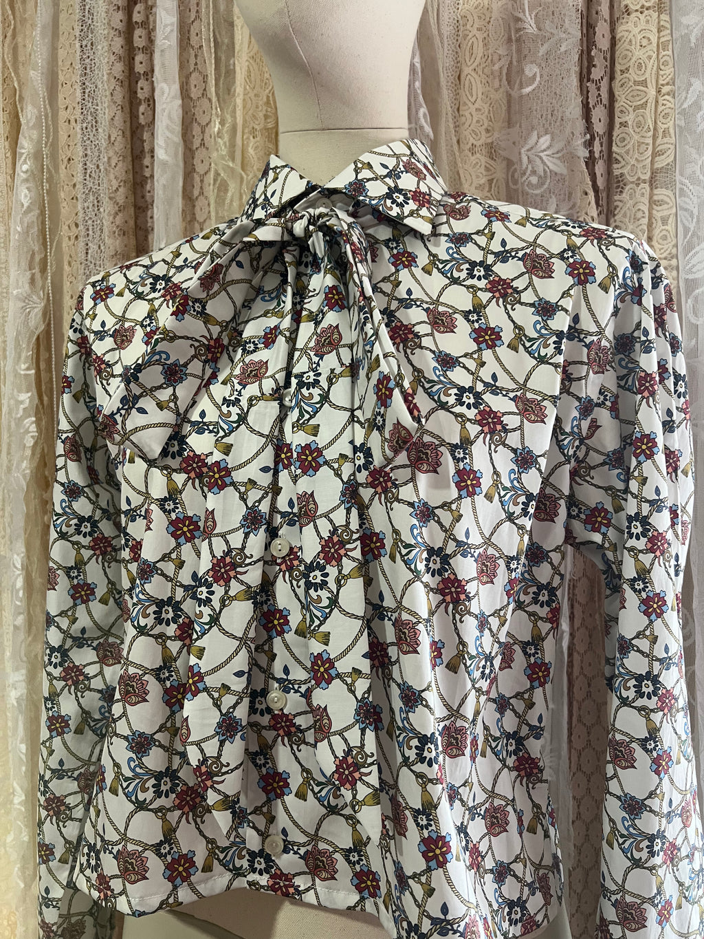 Reworked Pussybow Collar Cropped Blouse in Tassel Floral - L