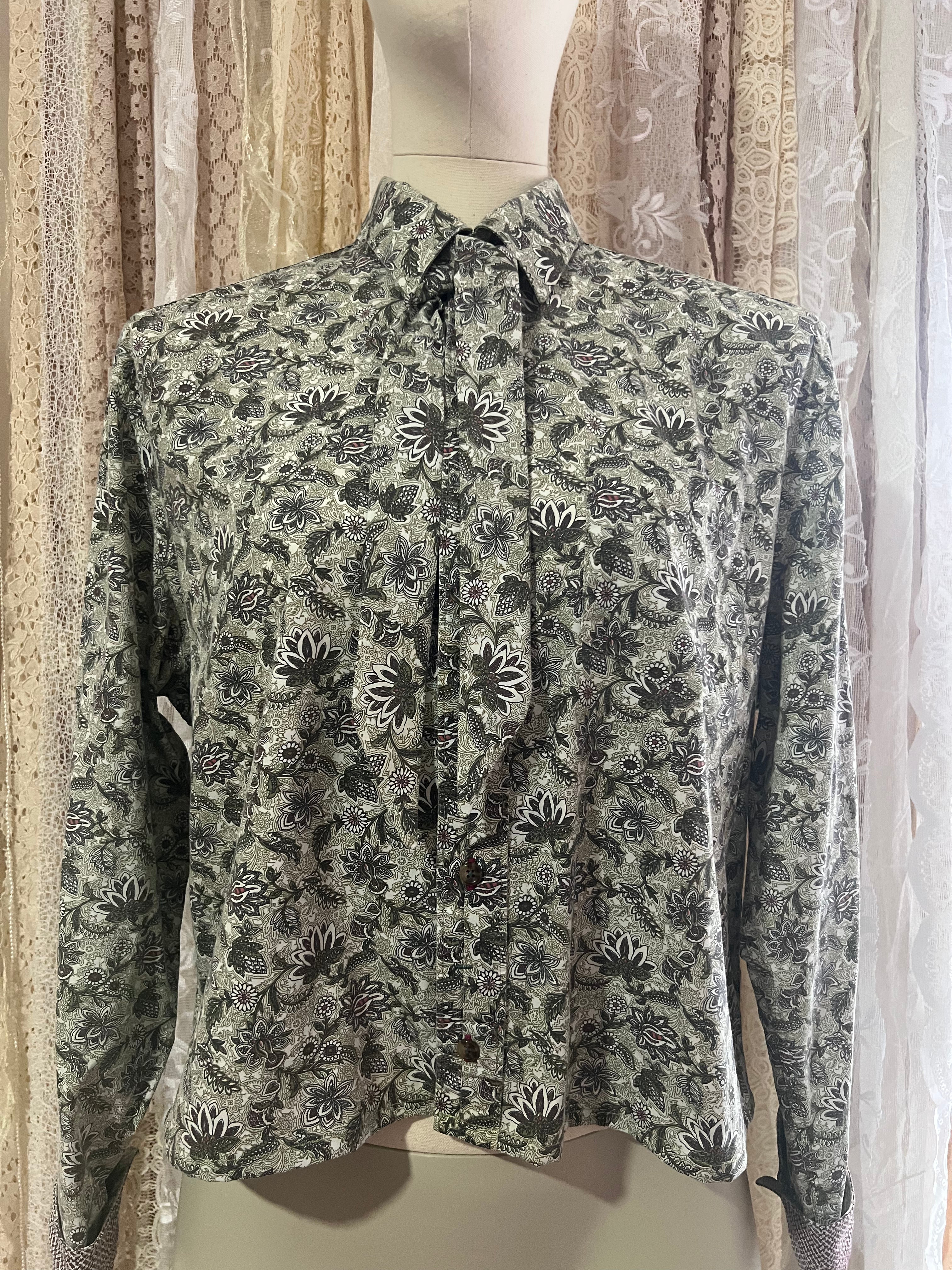 Reworked Tie Collar Cropped Blouse in Green Arts & Crafts Floral - L