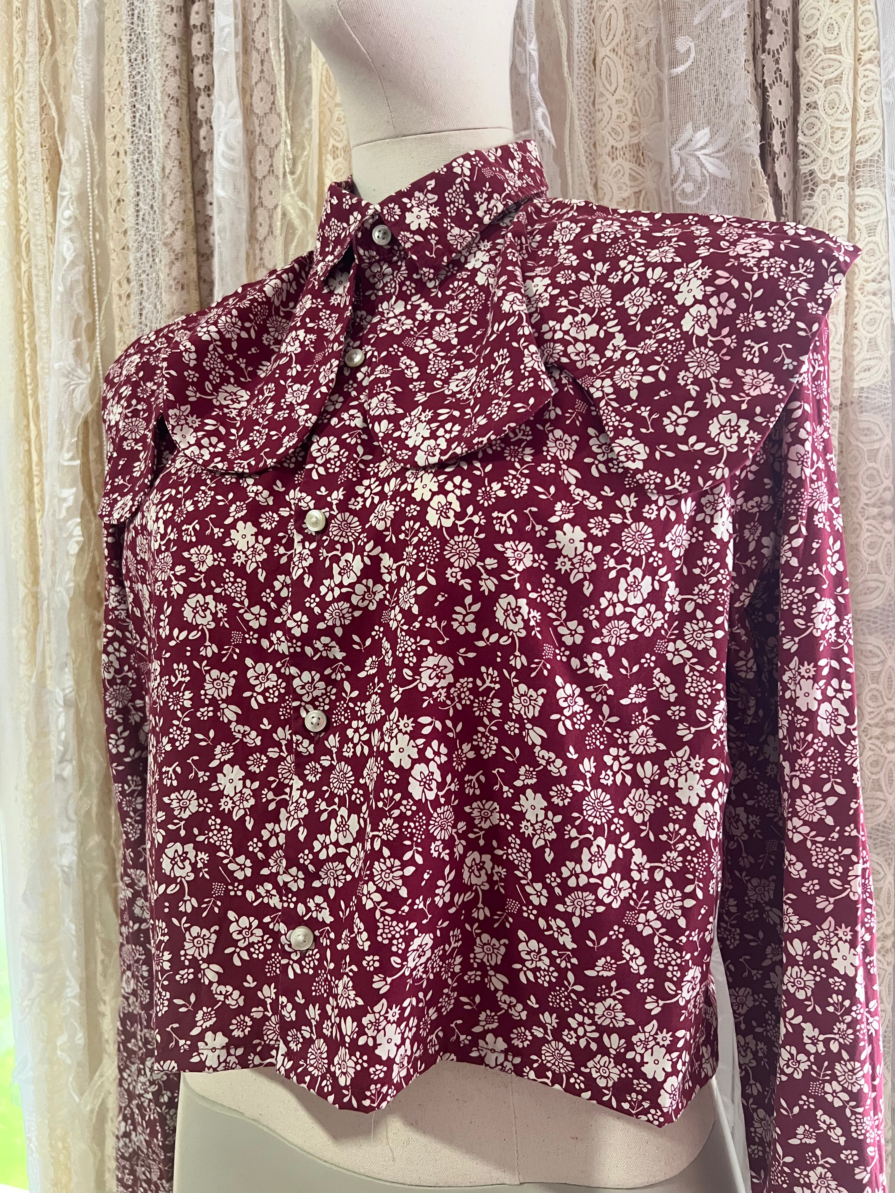 Reworked Wave Collar Cropped Blouse in Maroon Floral - XL