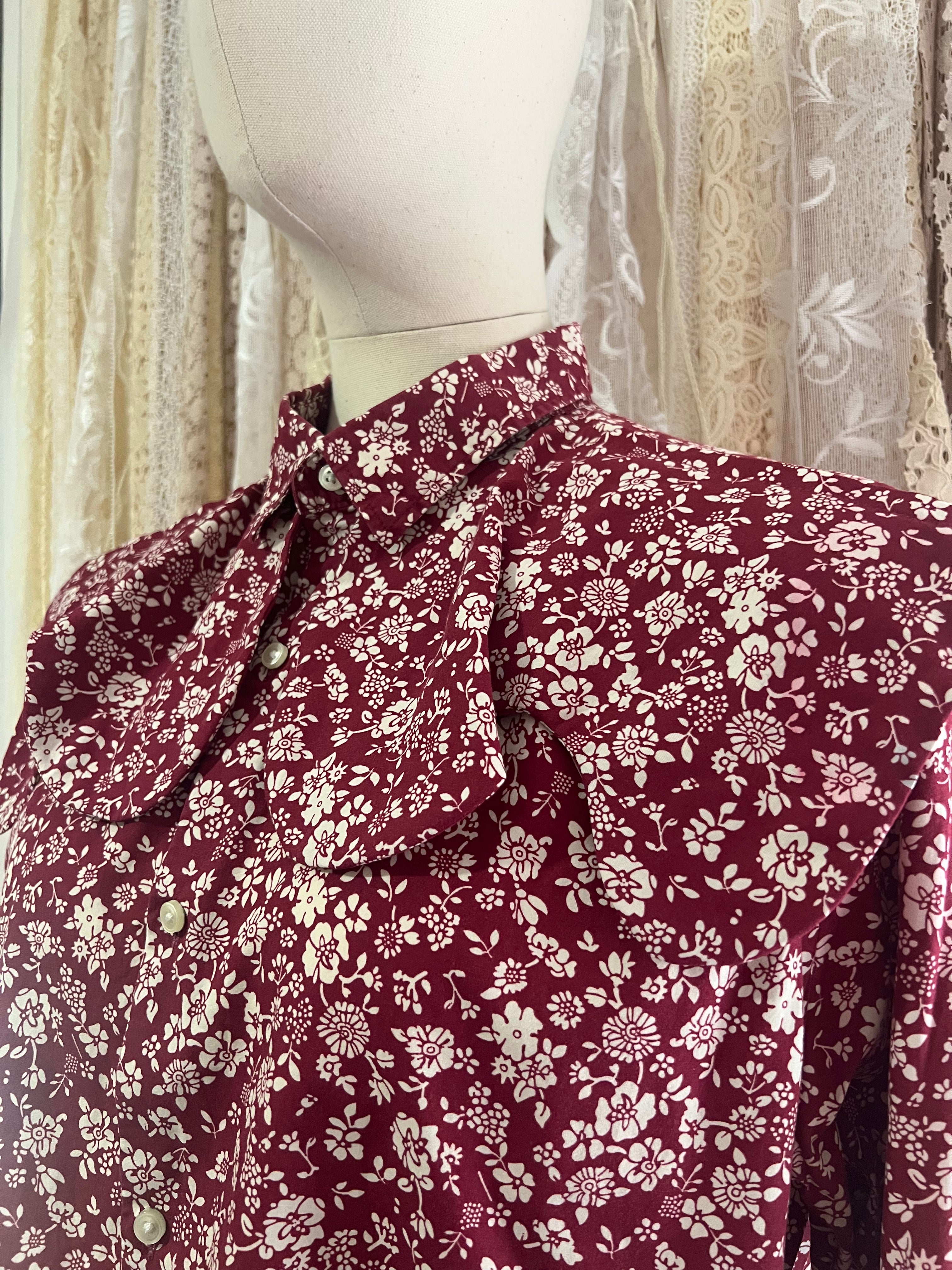Reworked Wave Collar Cropped Blouse in Maroon Floral - XL