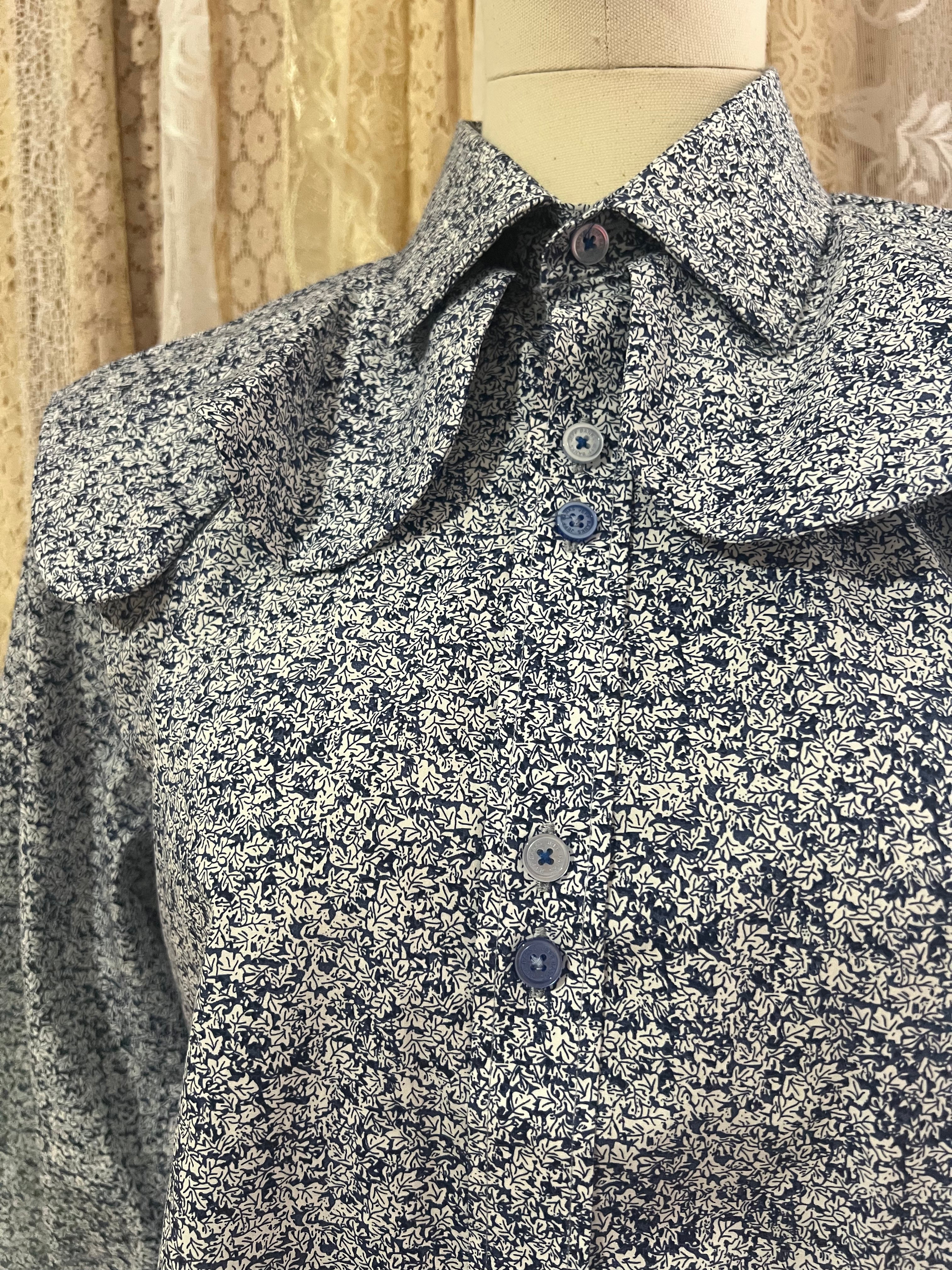 Reworked Wave Collar Cropped Blouse in Navy Leaf - L