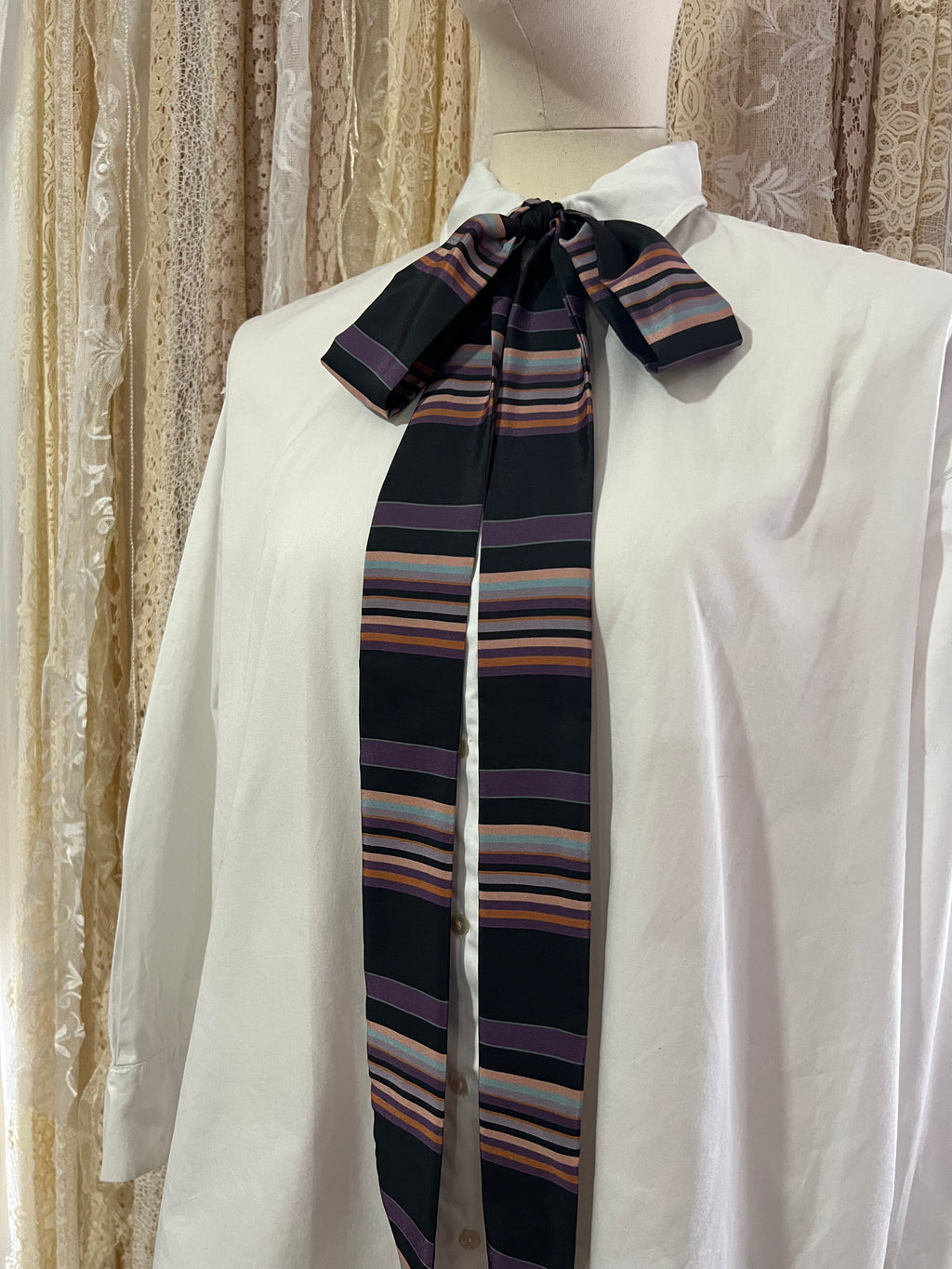 Silky Stripe Pussybow Tie Collar